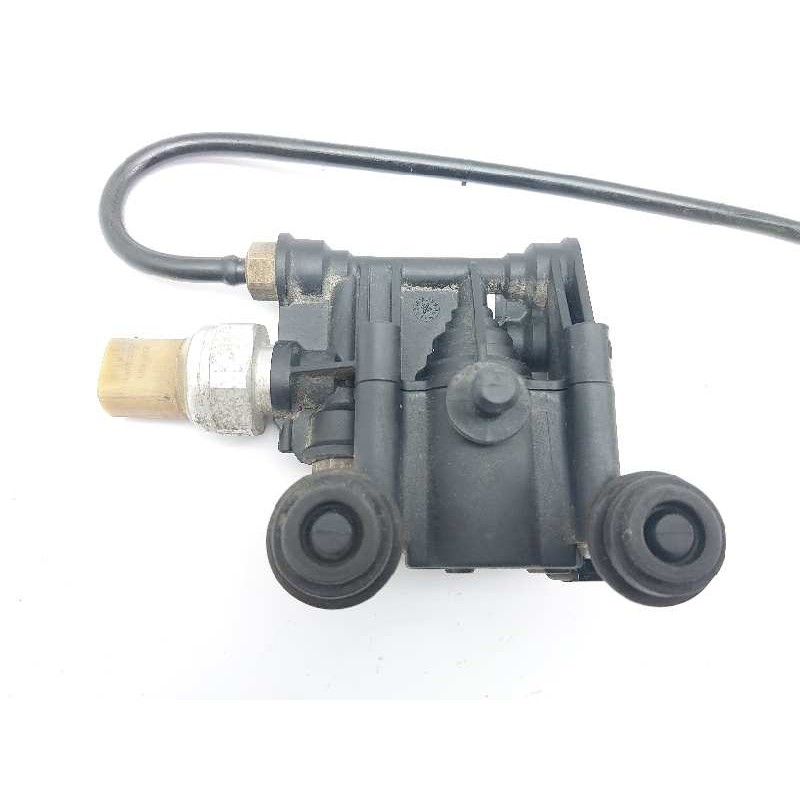 Recambio de valvula aire adicional para land rover range rover sport v8 td hse referencia OEM IAM RVH000046  