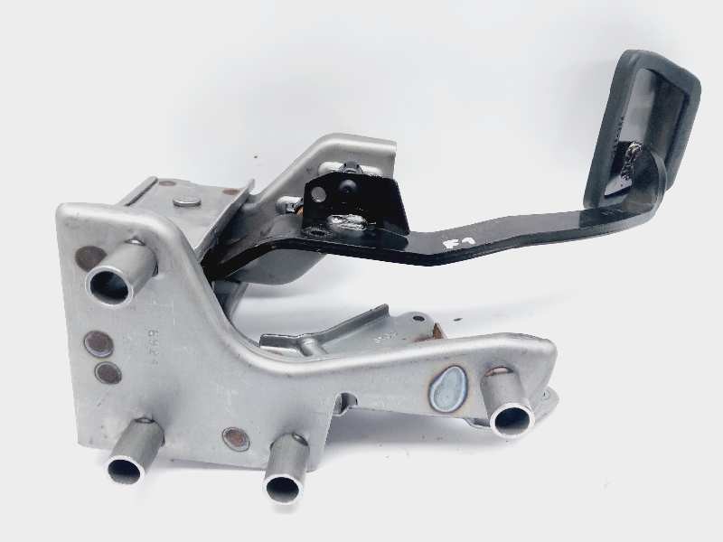 Recambio de pedal freno para nissan pulsar (c13) tekna referencia OEM IAM 465013RA0B  