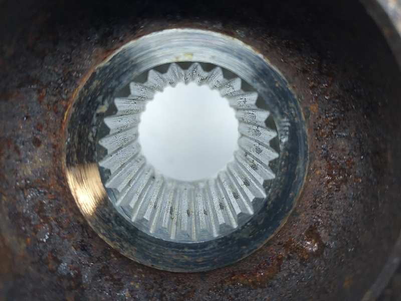 Recambio de mangueta delantera izquierda para citroen c-elysée seduction referencia OEM IAM 1607557480  