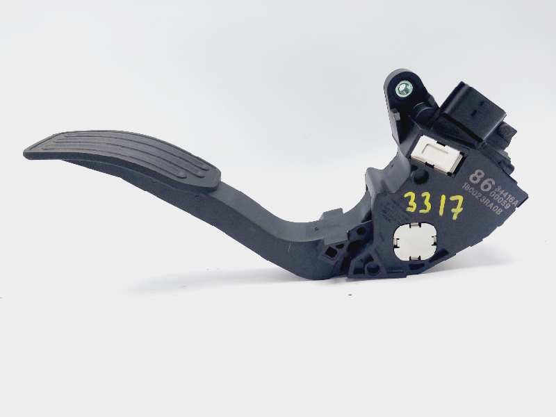 Recambio de potenciometro pedal para nissan pulsar (c13) tekna referencia OEM IAM 180023RA0B 8634416A00059 