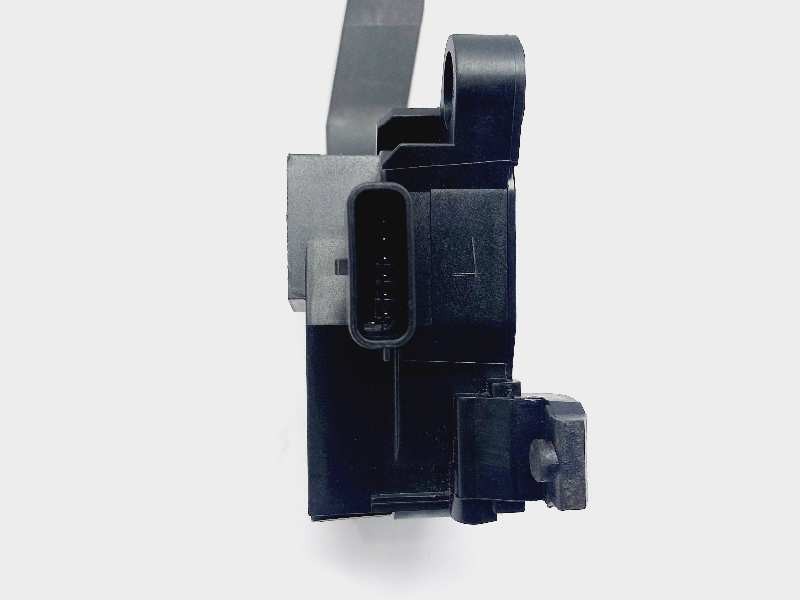 Recambio de potenciometro pedal para nissan pulsar (c13) tekna referencia OEM IAM 180023RA0B 8634416A00059 