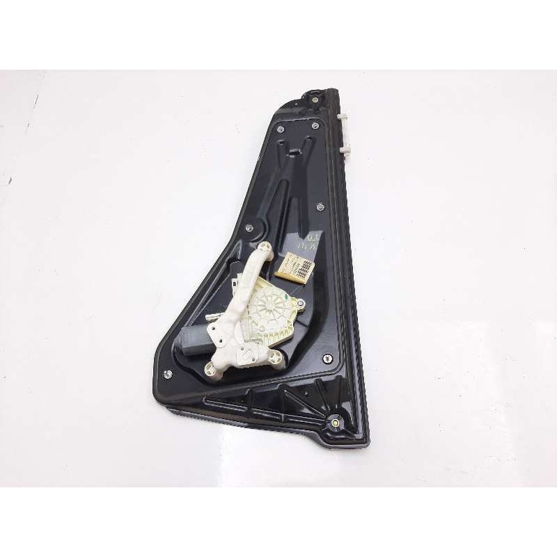 Recambio de elevalunas trasero derecho para land rover range rover sport v6 td se referencia OEM IAM CVH500020 994487102 