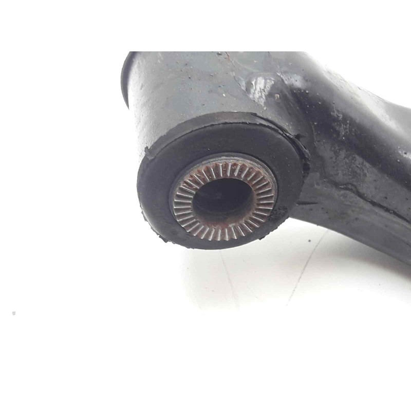 Recambio de brazo suspension inferior delantero derecho para toyota auris touring sports (e18) hybrid active referencia OEM IAM 