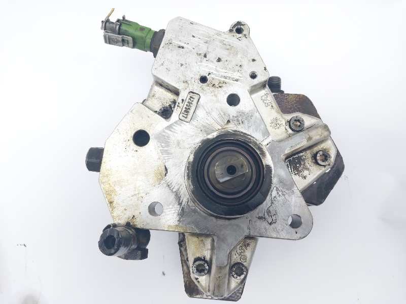 Recambio de bomba inyeccion para volvo xc70 d5 awd momentum (136kw) referencia OEM IAM 8692521  