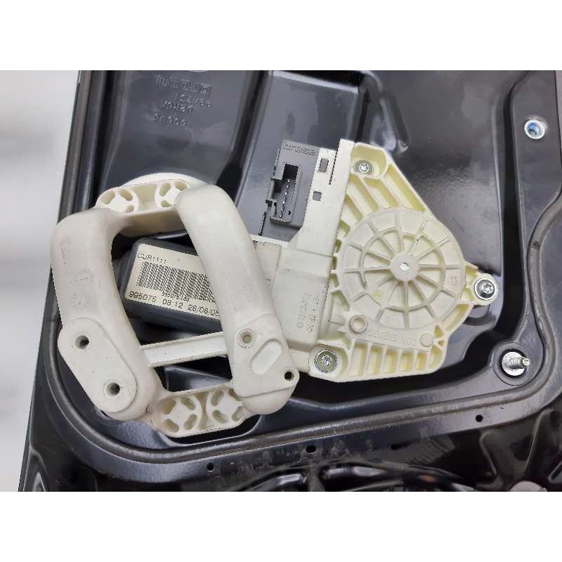 Recambio de elevalunas delantero derecho para land rover range rover sport v6 td se referencia OEM IAM CUH500101 994482105 99507