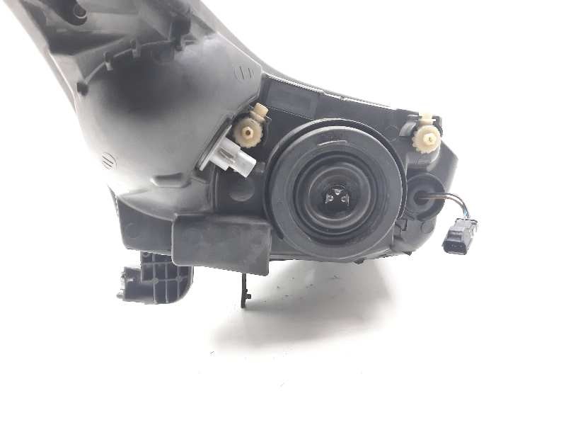 Recambio de faro izquierdo para chevrolet cruze lt referencia OEM IAM   
