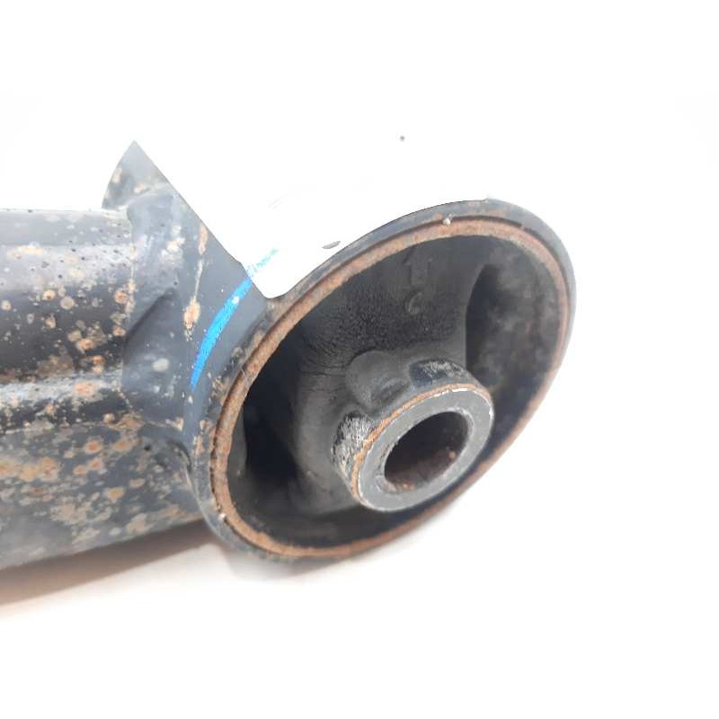 Recambio de brazo suspension inferior trasero derecho para land rover range rover sport v6 td se referencia OEM IAM RHI500244  