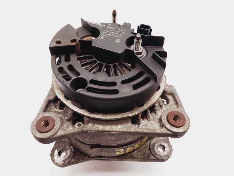 Recambio de alternador para renault clio iii dynamique referencia OEM IAM 8200660033 0124425071 