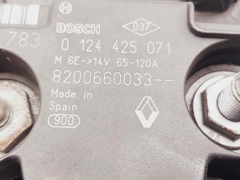 Recambio de alternador para renault clio iii dynamique referencia OEM IAM 8200660033 0124425071 
