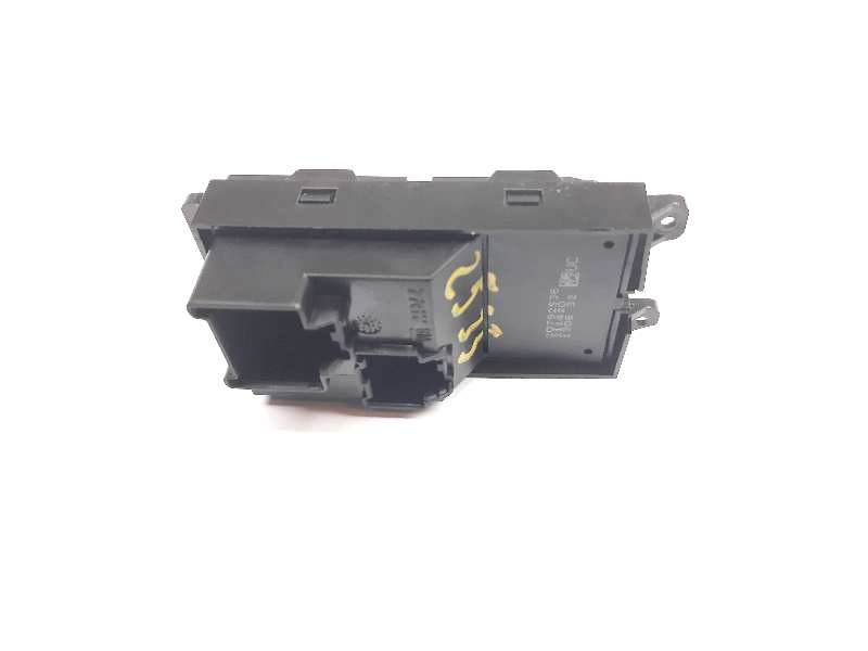 Recambio de mando elevalunas delantero derecho para chevrolet cruze lt referencia OEM IAM 20792536  