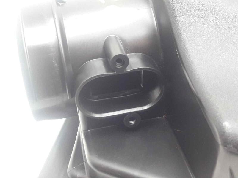 Recambio de filtro aire para opel astra j lim. selective referencia OEM IAM 13379760  