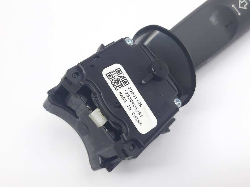 Recambio de mando intermitentes para chevrolet cruze lt referencia OEM IAM 20941129  