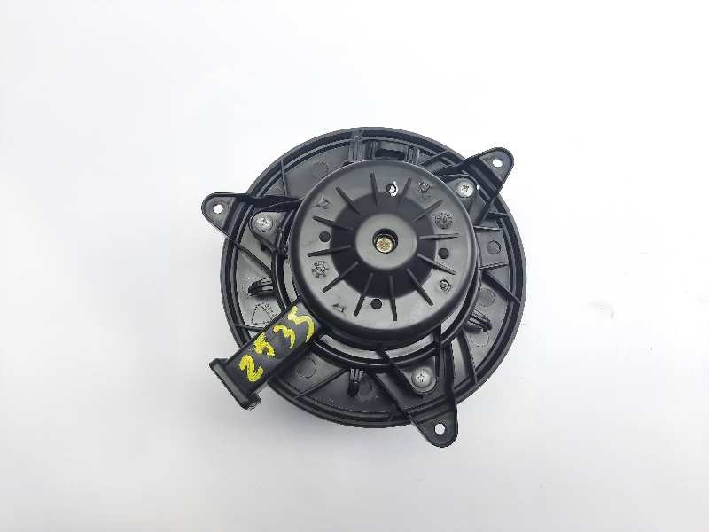 Recambio de motor calefaccion para chevrolet cruze lt referencia OEM IAM 5242710201  