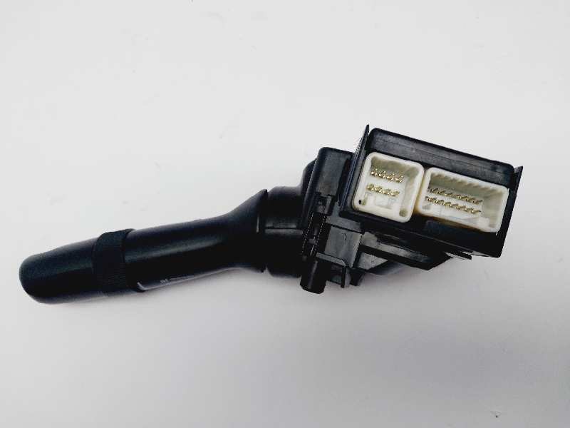 Recambio de mando limpia para lexus is200 (ds2/is2) 220d referencia OEM IAM 3054117F163  