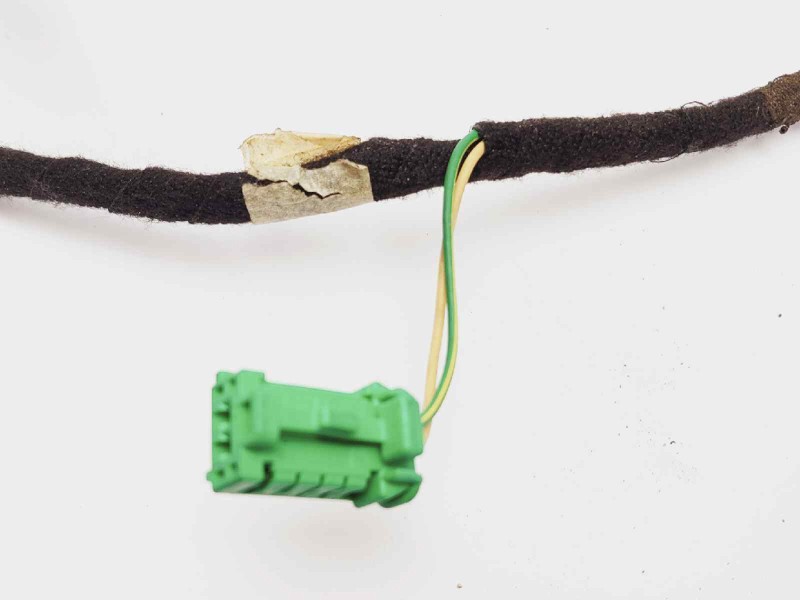 Recambio de retrovisor izquierdo para citroen c4 berlina referencia OEM IAM 8149ZY  