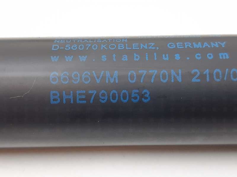 Recambio de amortiguadores maletero / porton para land rover range rover sport v6 td se referencia OEM IAM BHE790053 BHE790043 