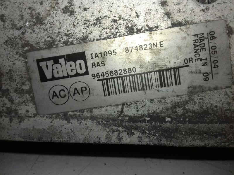 Recambio de intercooler para peugeot 407 2.0 16v hdi fap referencia OEM IAM 9645682880 9645682880 874823NE