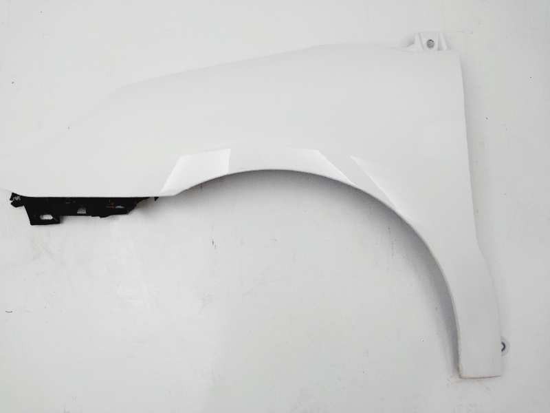 Recambio de aleta delantera izquierda para citroen c4 coupe lx referencia OEM IAM 7840Q3  