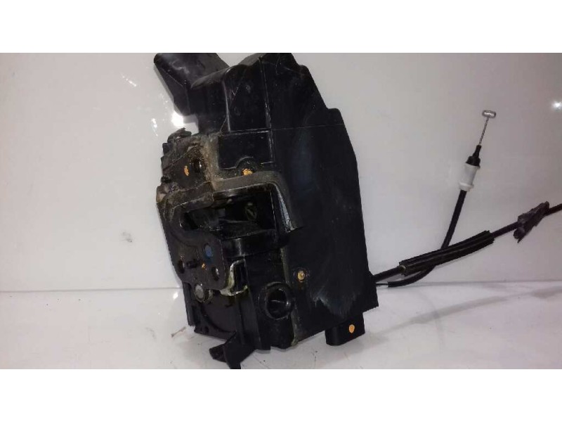 Recambio de cerradura puerta delantera izquierda para peugeot 308 style referencia OEM IAM  ELECTRICA 7 PINS