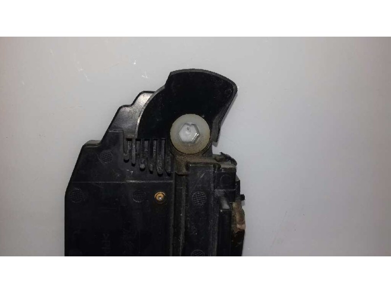 Recambio de cerradura puerta delantera izquierda para peugeot 308 style referencia OEM IAM  ELECTRICA 7 PINS