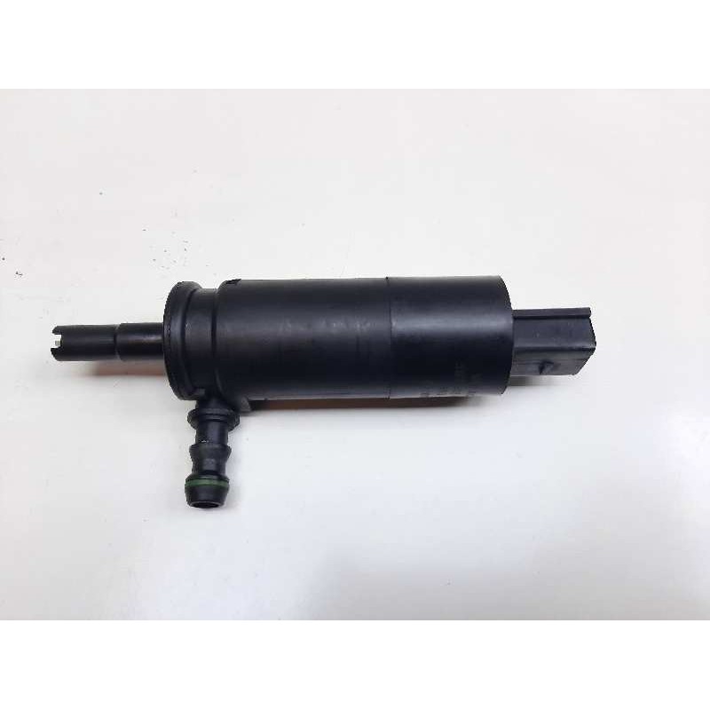 Recambio de bomba limpia para volkswagen passat berlina (3b3) comfortline referencia OEM IAM 3B7955681  