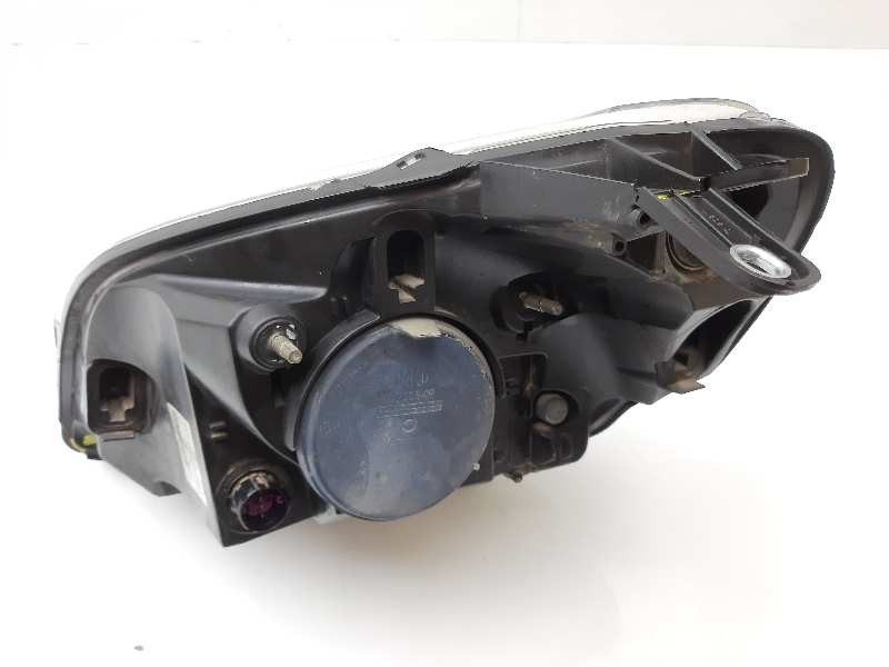 Recambio de faro derecho para fiat fiorino furgón sx referencia OEM IAM 45560393  