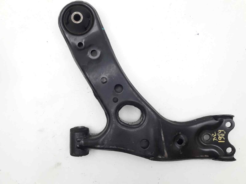 Recambio de brazo suspension inferior delantero derecho para toyota auris active referencia OEM IAM   