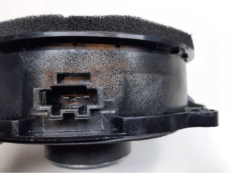 Recambio de altavoz para land rover range rover sport v6 td hse referencia OEM IAM 5H2270451KB  