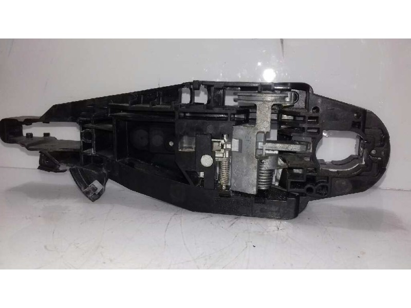 Recambio de maneta exterior trasera derecha para peugeot 308 style referencia OEM IAM   