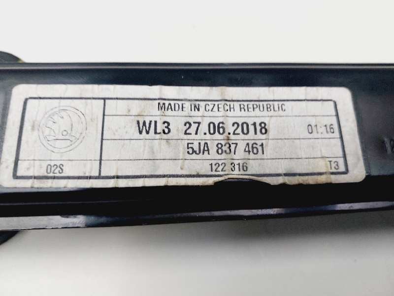 Recambio de elevalunas delantero izquierdo para skoda rapid active referencia OEM IAM 6V1959801C 5JA837461 