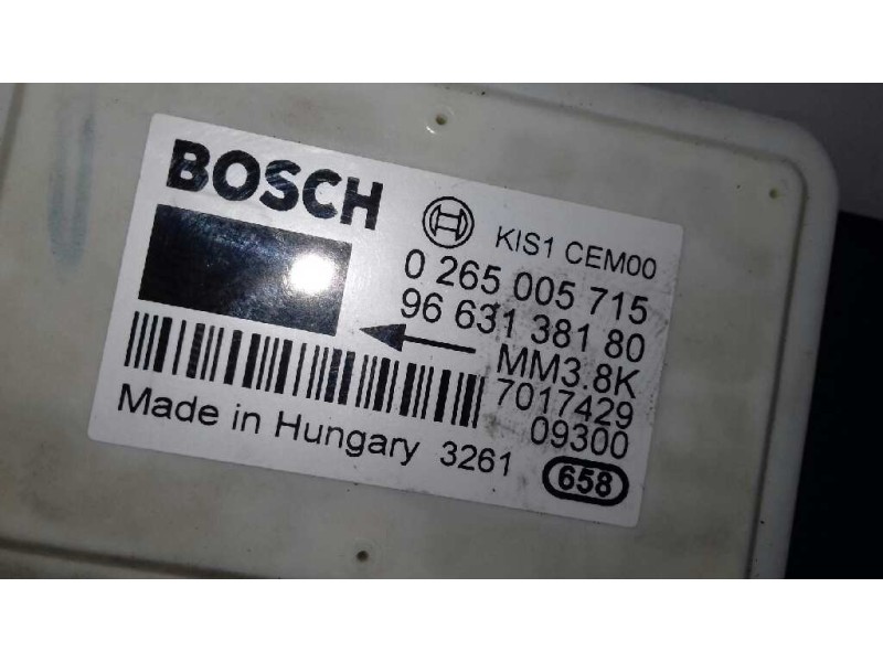Recambio de sensor para citroen c4 berlina exclusive referencia OEM IAM 0265005715 BOSCH 9663138180