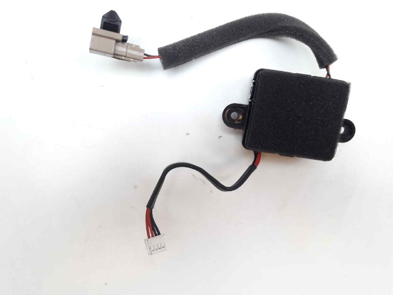 Recambio de modulo electronico para hyundai i20 coupe style referencia OEM IAM 854714C8000 GB1412010209 