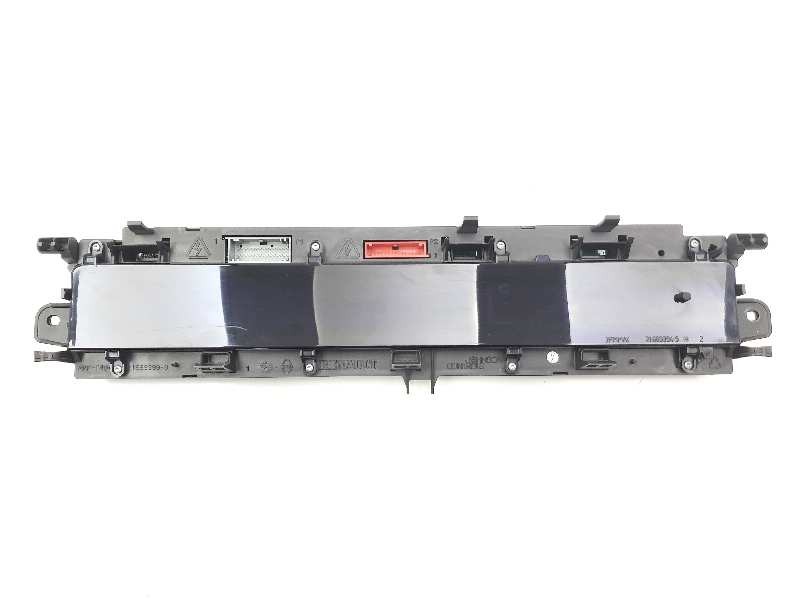 Recambio de cuadro instrumentos para renault scenic ii confort expression referencia OEM IAM 8200704463A  