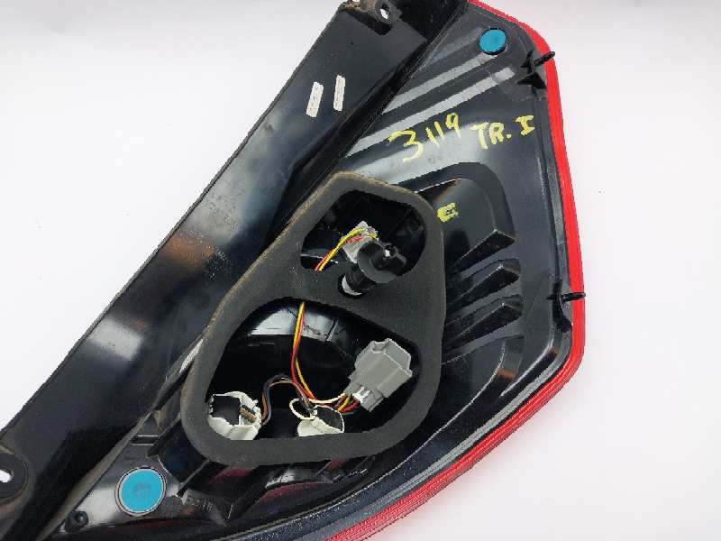 Recambio de piloto trasero izquierdo para ford fiesta (ccn) titanium referencia OEM IAM C1BB13405AD 1513152 