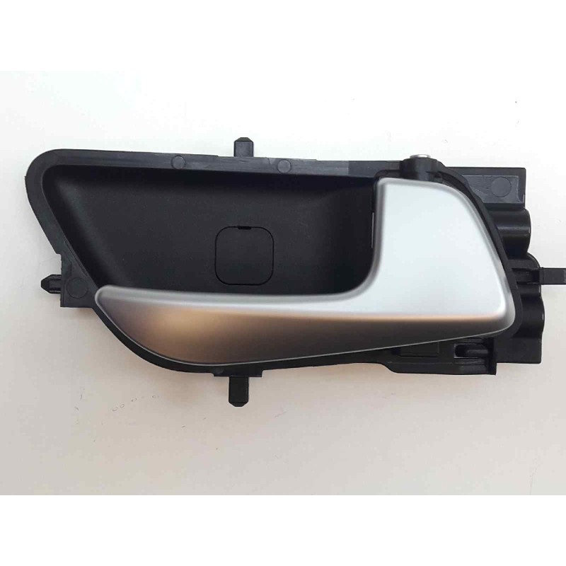 Recambio de maneta interior delantera derecha para hyundai i20 coupe style referencia OEM IAM 82620C7000 82620C8000 