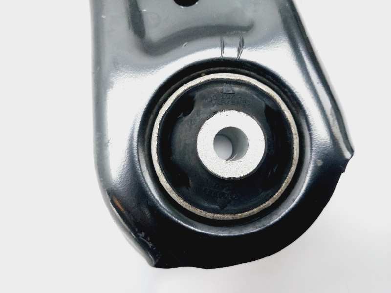 Recambio de brazo suspension inferior delantero derecho para skoda rapid active referencia OEM IAM 6R0407152F  