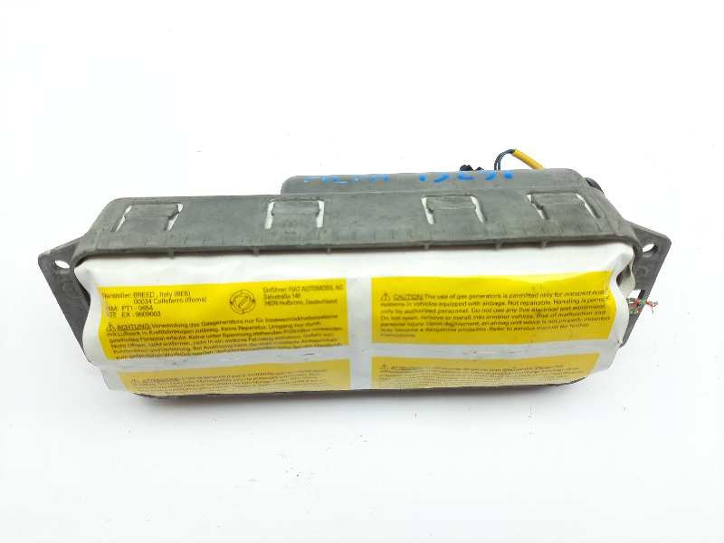 Recambio de airbag delantero derecho para alfa romeo 147 (190) referencia OEM IAM 46748661  