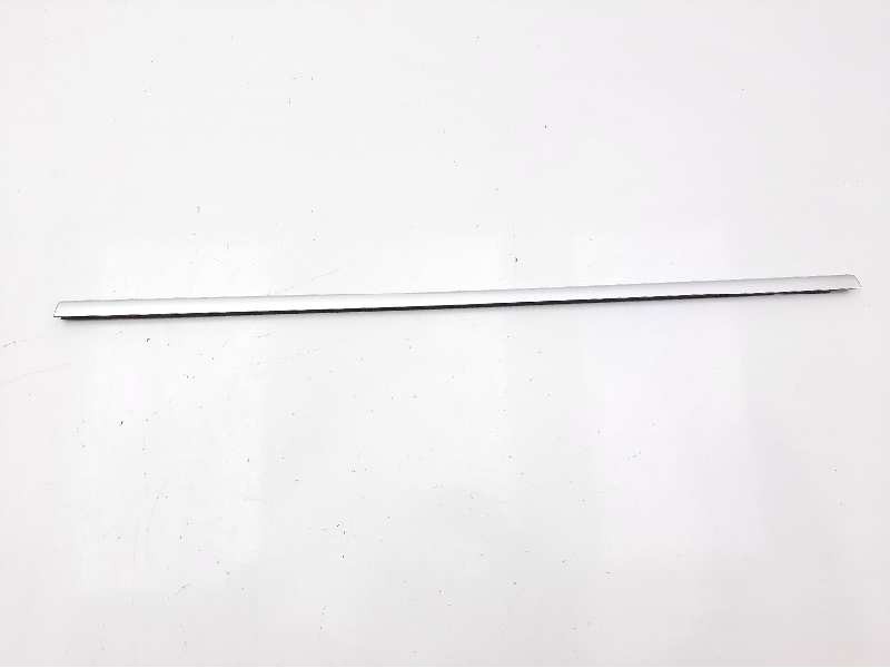 Recambio de moldura para porsche cayenne (typ 9pa1) diesel referencia OEM IAM   