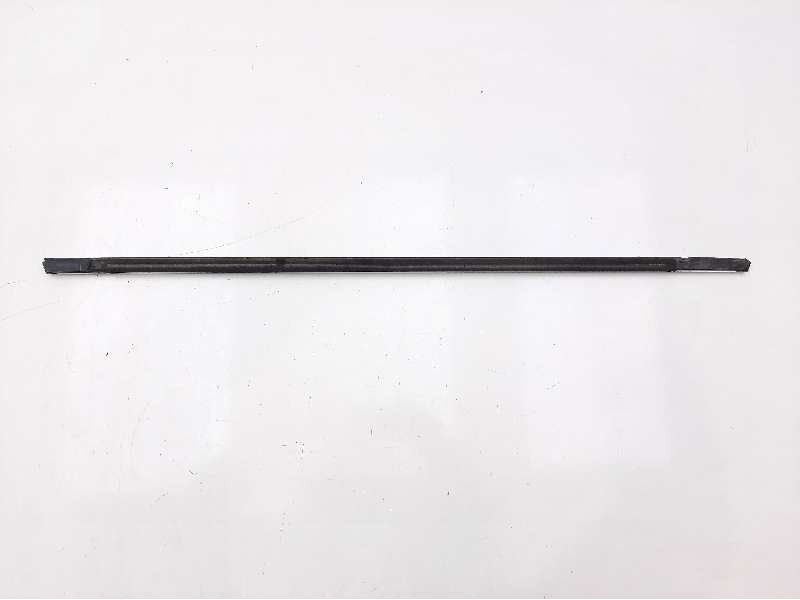 Recambio de moldura para porsche cayenne (typ 9pa1) diesel referencia OEM IAM   