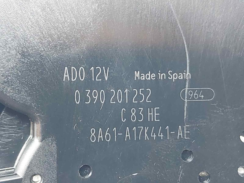 Recambio de motor limpia trasero para ford fiesta (ccn) titanium referencia OEM IAM 8A61A17K441AE 0390201252 