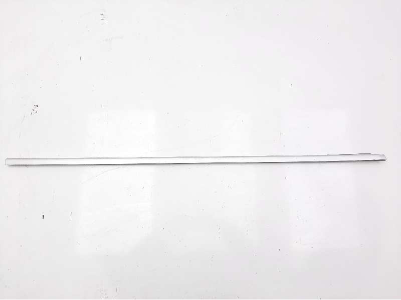 Recambio de moldura para porsche cayenne (typ 9pa1) diesel referencia OEM IAM   