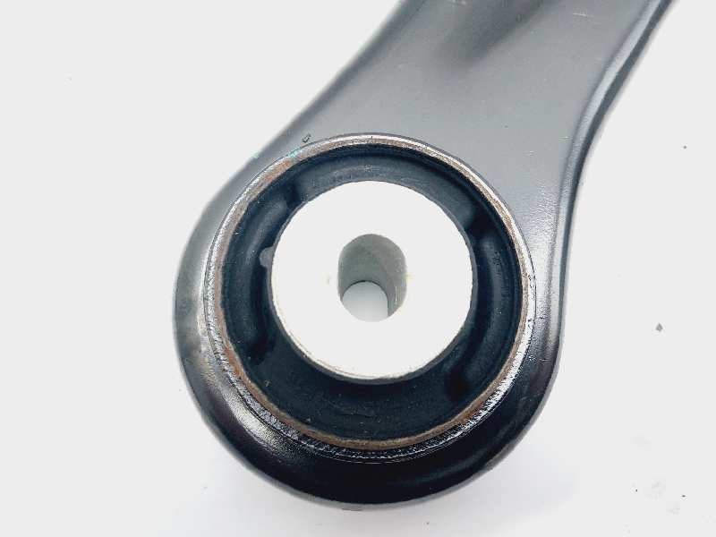 Recambio de brazo suspension inferior delantero derecho para ford ka+ ultimate referencia OEM IAM E4B13042A2D 1908876 