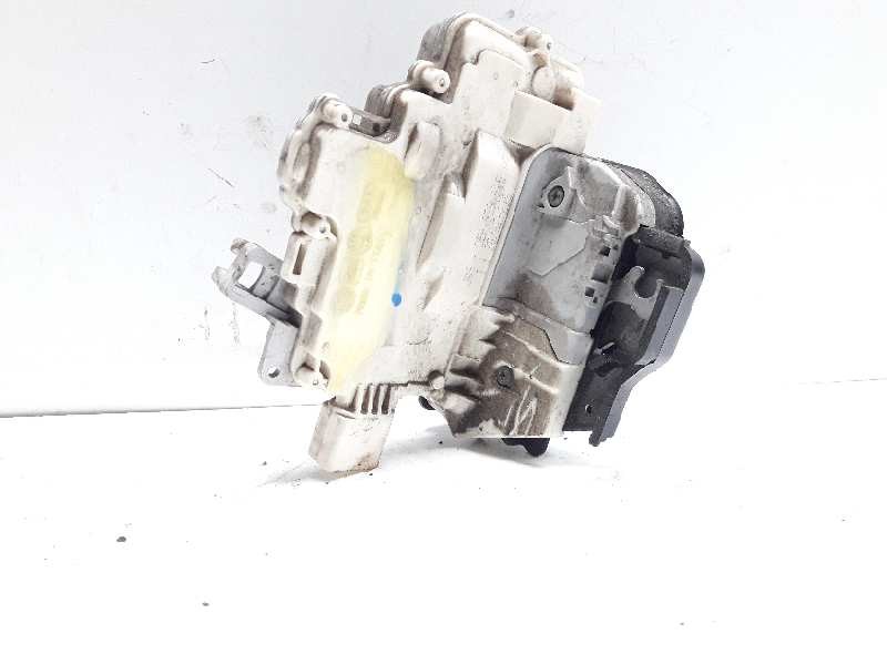 Recambio de cerradura puerta trasera izquierda para audi a4 berlina (8e) 2.0 tdi 16v (103kw) referencia OEM IAM 8E0839015HA  