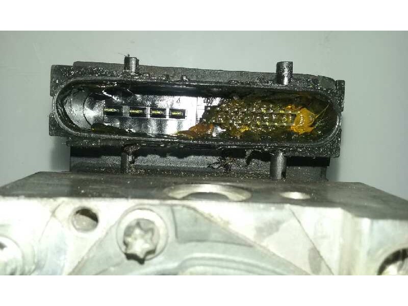 Recambio de abs para citroen c4 coupe vtr referencia OEM IAM 0265231486 BOSCH 9649988280