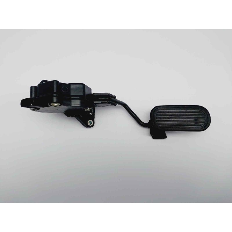 Recambio de potenciometro pedal para lexus is200 (ds2/is2) 220d referencia OEM IAM 7811053030  