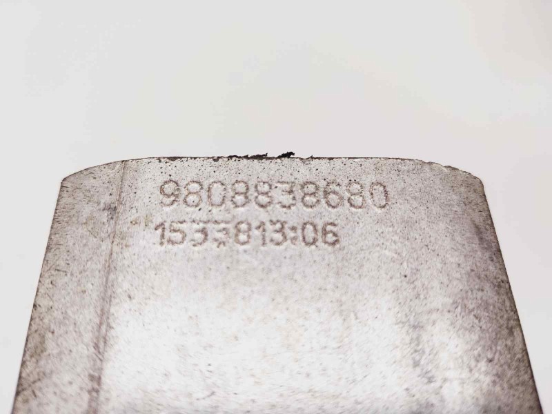 Recambio de soporte motor trasero para citroen c4 picasso seduction referencia OEM IAM 9808838680  