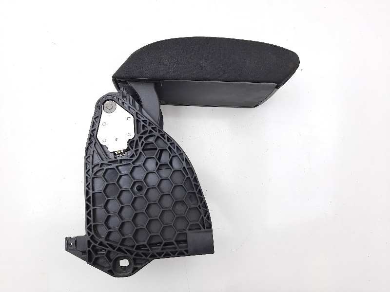 Recambio de apoyabrazos central para skoda yeti active referencia OEM IAM 3T0864207B  