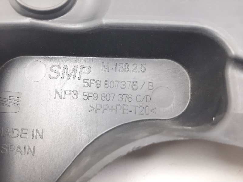 Recambio de molduras traseras para seat leon st (5f8) style advanced referencia OEM IAM 5F9807376B  