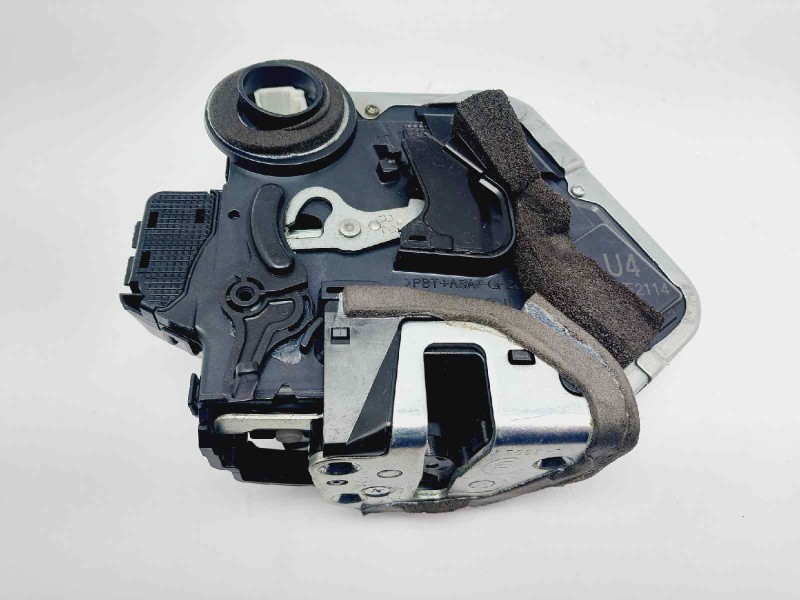 Recambio de cerradura puerta trasera derecha para lexus is200 (ds2/is2) 220d referencia OEM IAM A046693  