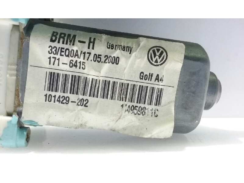 Recambio de motor elevalunas delantero izquierdo para volkswagen golf iv berlina (1j1) highline referencia OEM IAM 104959811C  